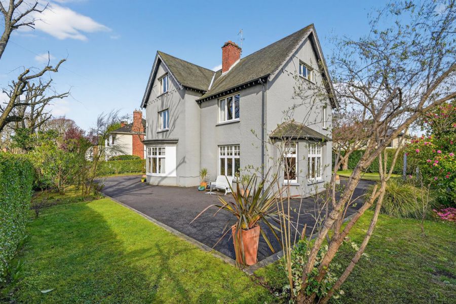 36 Myrtlefield Park, South Belfast, BT9 6NF