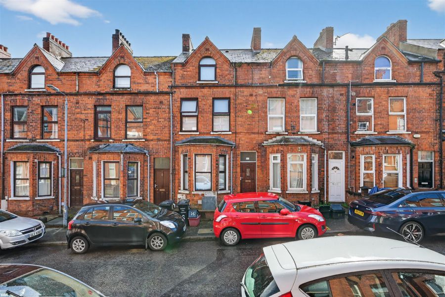 25 Elaine Street, South Belfast, BT9 5AR