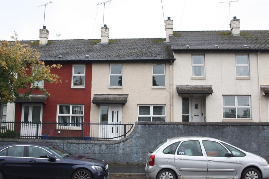 35 Lisburn Street, Ballynahinch, BT24 8BD