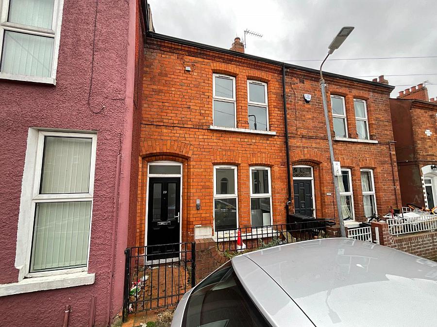 29 London Street, ravenhill road, belfast, BT6 8EN