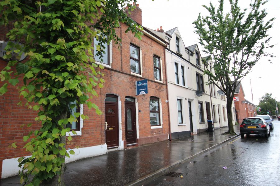 15 Ainsworth Avenue, Woodvale, Belfast, BT13 3EN 