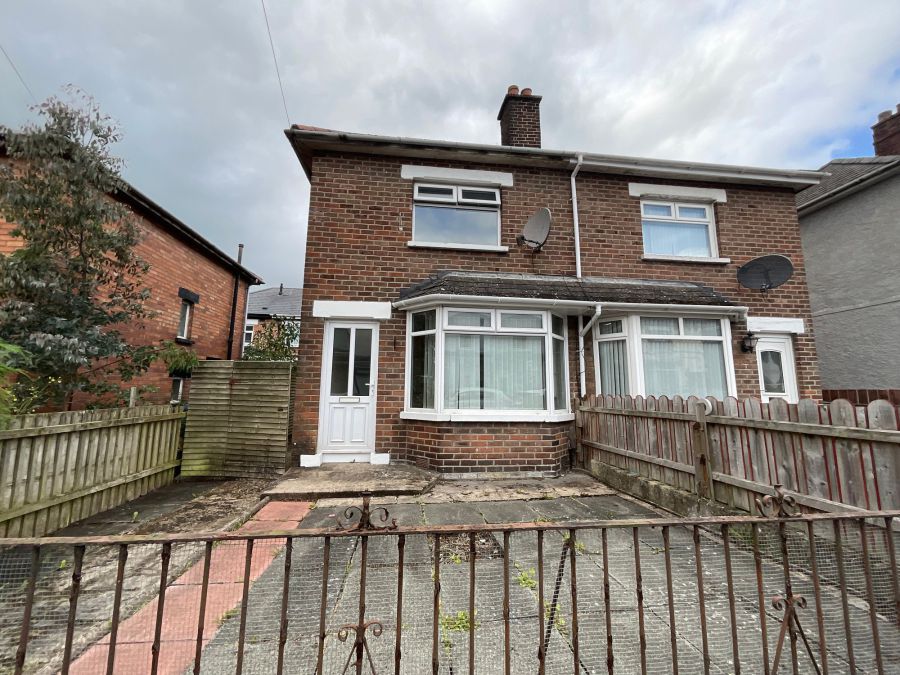 28 Glencairn Street, ballygomartin, belfast, BT13 3LT