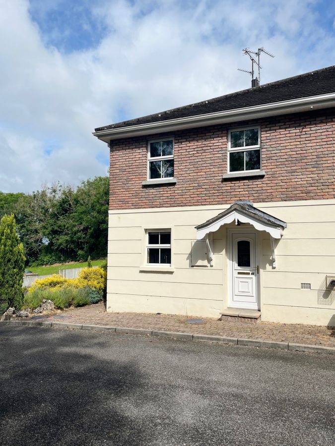 40 Hollybank, Lisnaskea, BT92 0GE