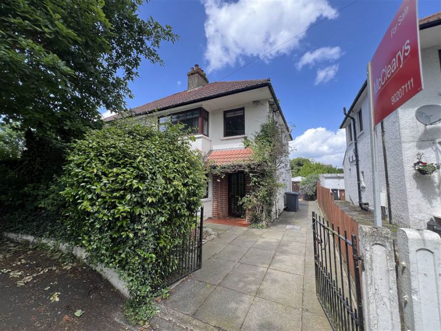 4 Cregagh Park East, Cregagh, Belfast, BT6 9LG