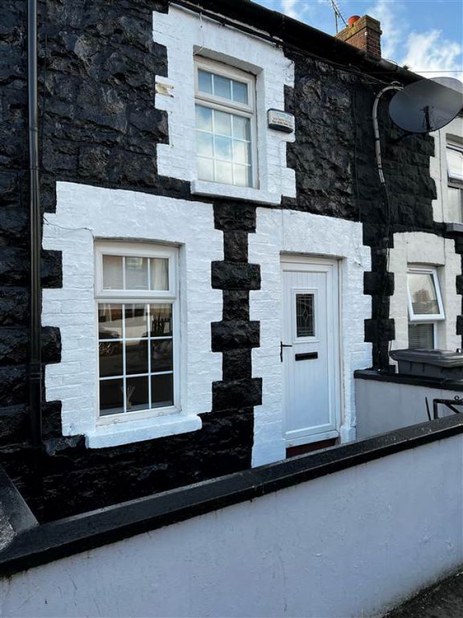 197 Queen Street, ballymena, BT42 2BG