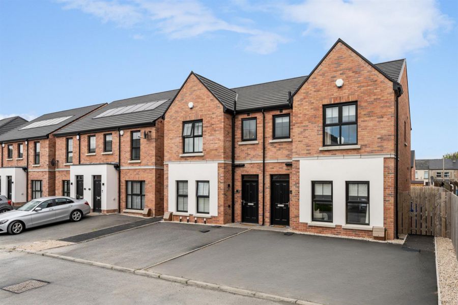 20 Carleton Bridge Way, newtownards, BT23 4EL