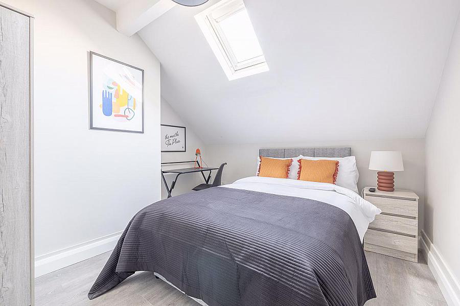 Room 3, 24 Windsor Avenue, lurgan, craigavon, BT67 9BG