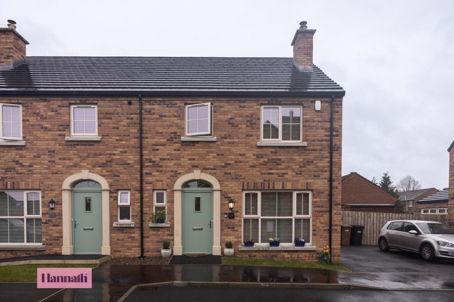 33A Oakwood Hall, Portadown, BT62 3FN