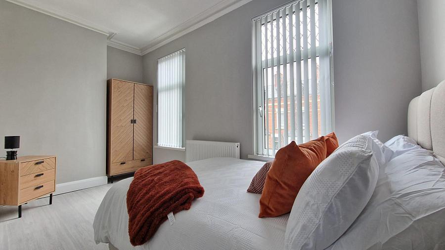 Rms 2, 4 & 5 Lothair Avenue, belfast, BT15 2HU