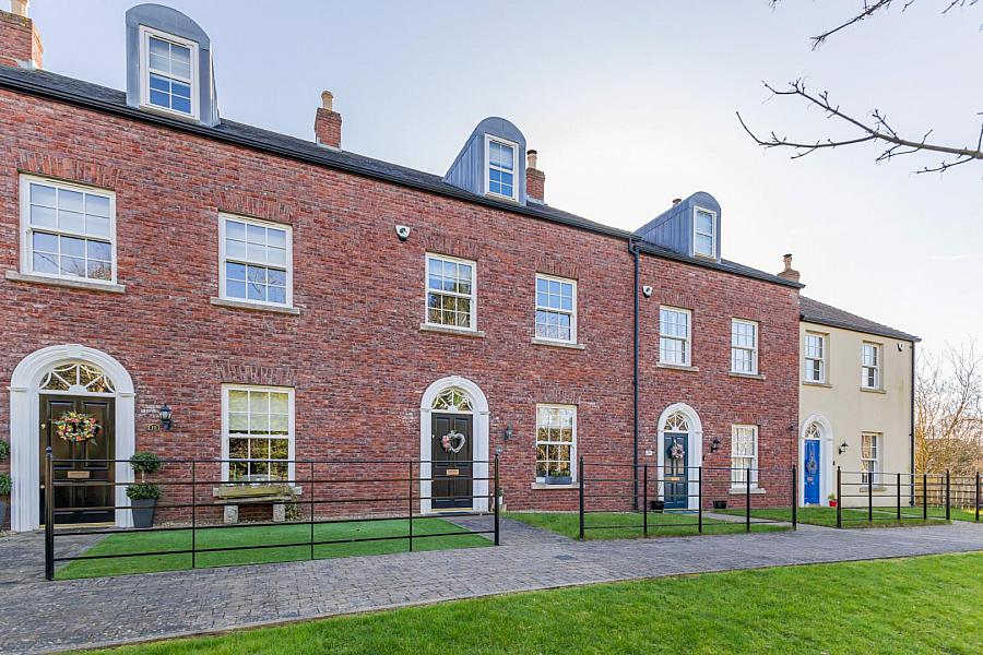 14 Breton Drive, Lisburn, BT28 3ZA