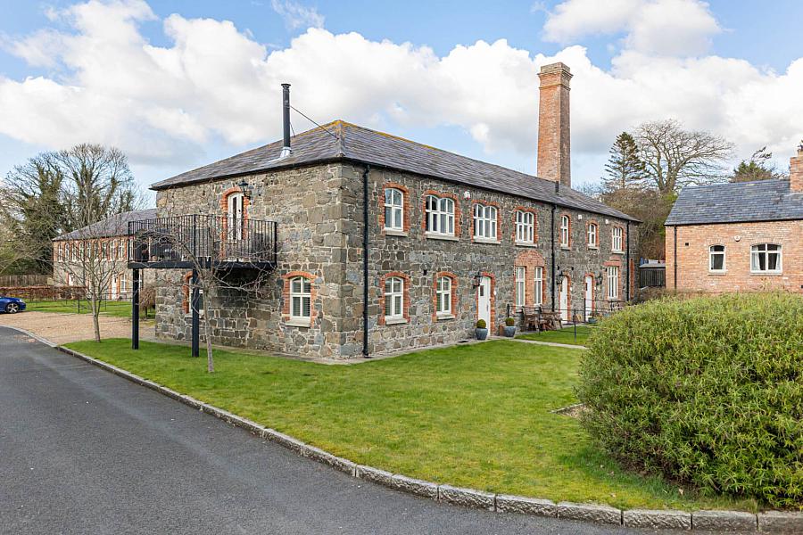 4 Duneight Mill, legacurry, lisburn, BT27 5GW