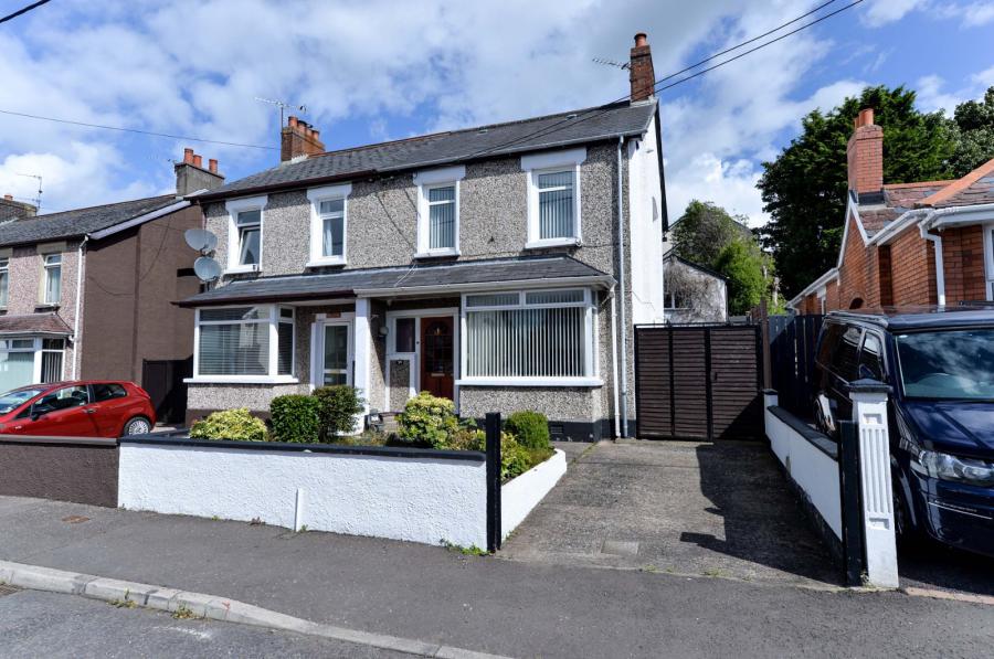 30 Reaville Park, Dundonald, Belfast, BT16 2AR