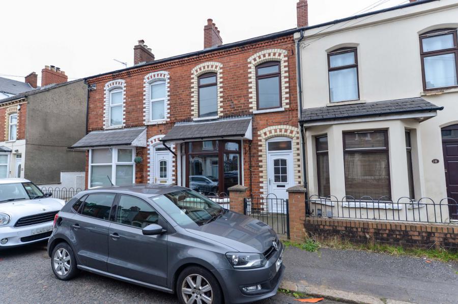 8 Sintonville Avenue, Belfast, County Antrim, BT5 5DG