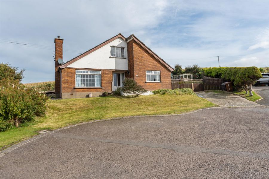 10 Hillside, Portavogie, Newtownards, BT22 1EZ