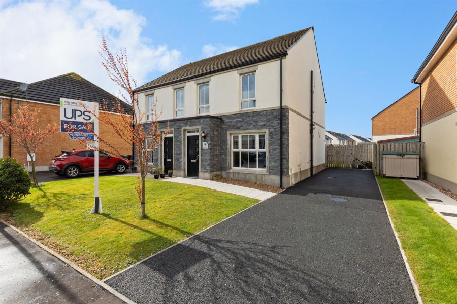 9 Rocklyn Drive, Donaghadee, BT21 0FP