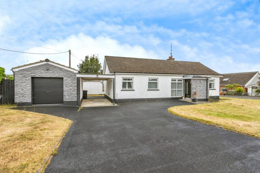 8 Lough Swilly Park, Carryduff, Belfast, BT8 8PJ