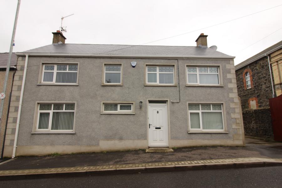 12 Main Street, Glenavy, Crumlin, BT29 4LW