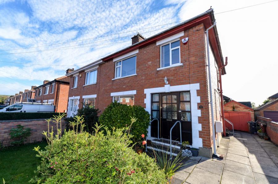 20 Cumberland Park, Dundonald, Belfast, BT16 2AY