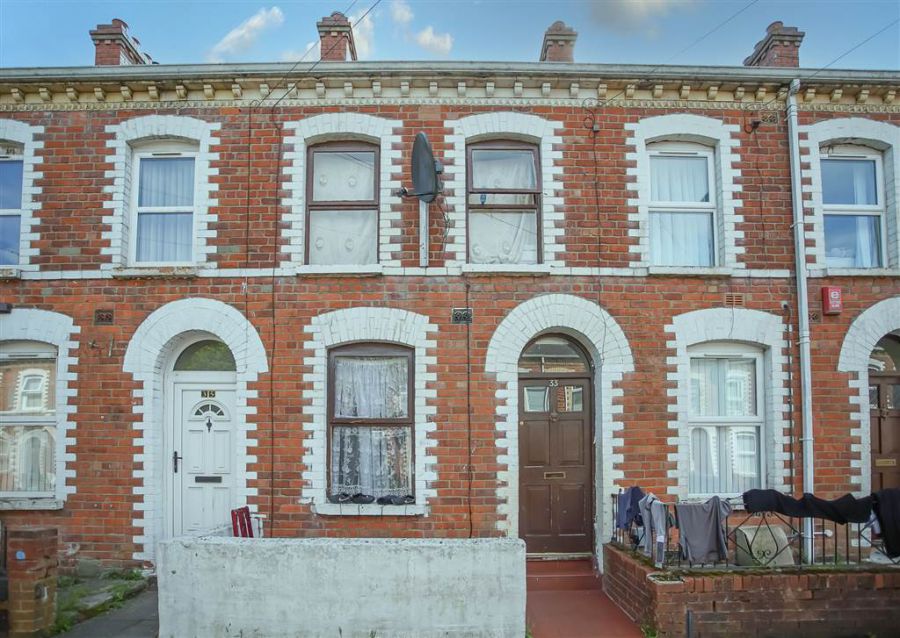 33 Jerusalem Street, holylands, belfast, BT7 1QN