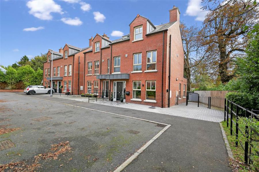 9 Montpelier Park, Malone Road, Belfast, BT9 5RS