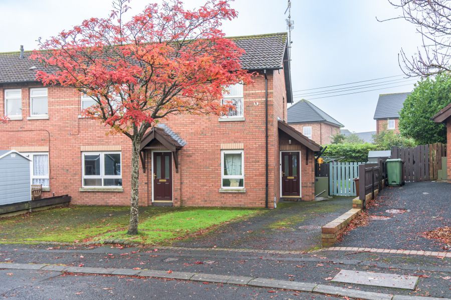 8 Claremont Crescent, Moira, BT67 0SR