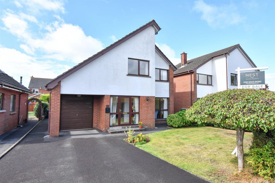89 Clare Heights, Ballyclare, BT39 9SB