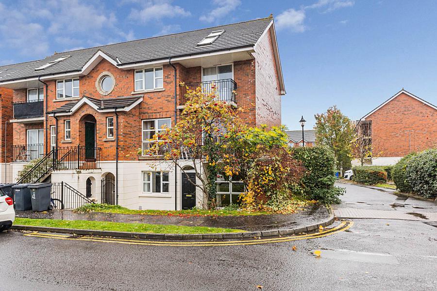 40 Ardenlee Crescent, Ravenhill, Belfast, BT6 8QT