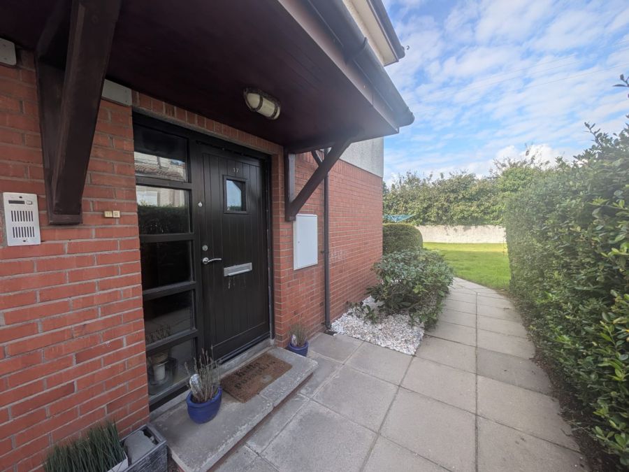 17  The Old Castle, Cloughey, BT22 1JN