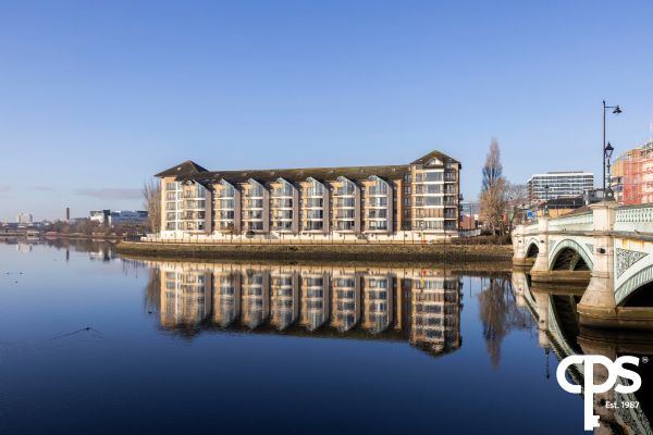 30 St Georges Harbour, Belfast, BT1 3SG