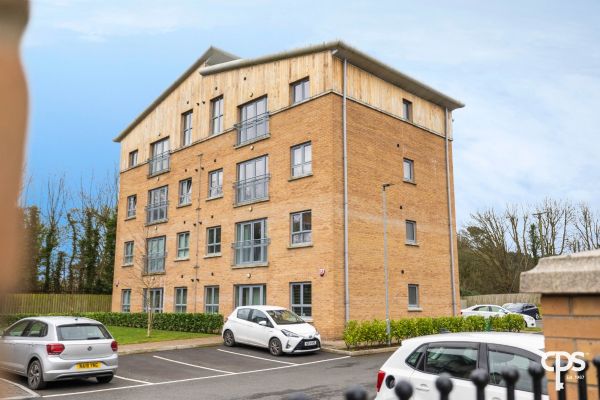 98 The Rose Garden, Dunmurry, BT17 9GY