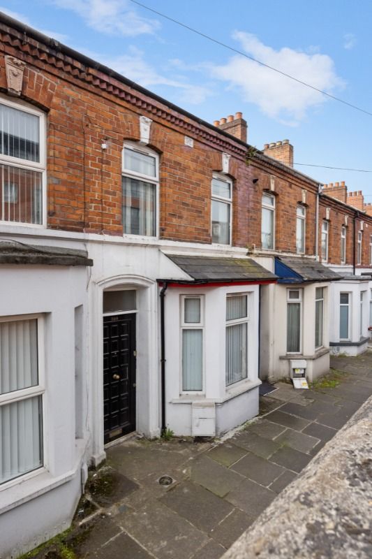 100 Tates Avenue, Belfast, BT9 7BZ