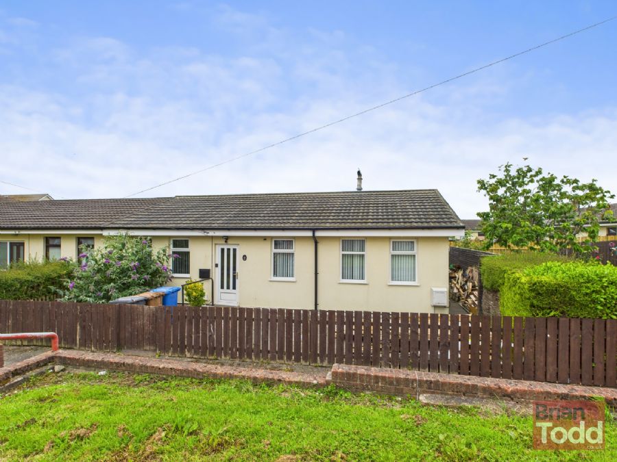 8 Craigy Hill, larne, BT40 2EQ