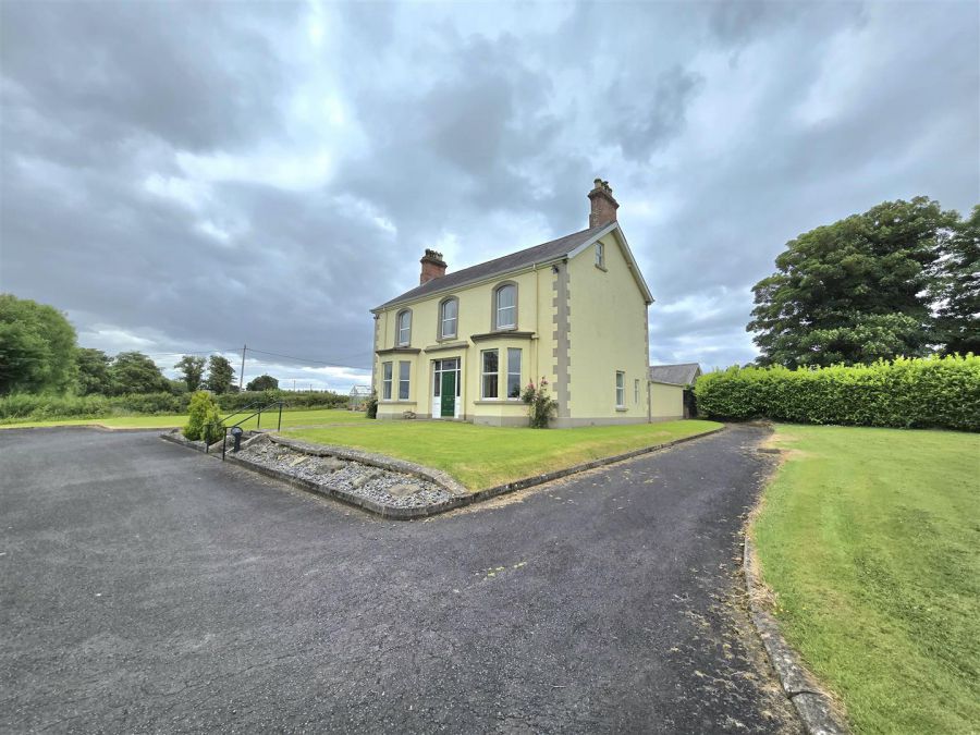 82 Portglenone Road, Randalstown, BT41 3EH