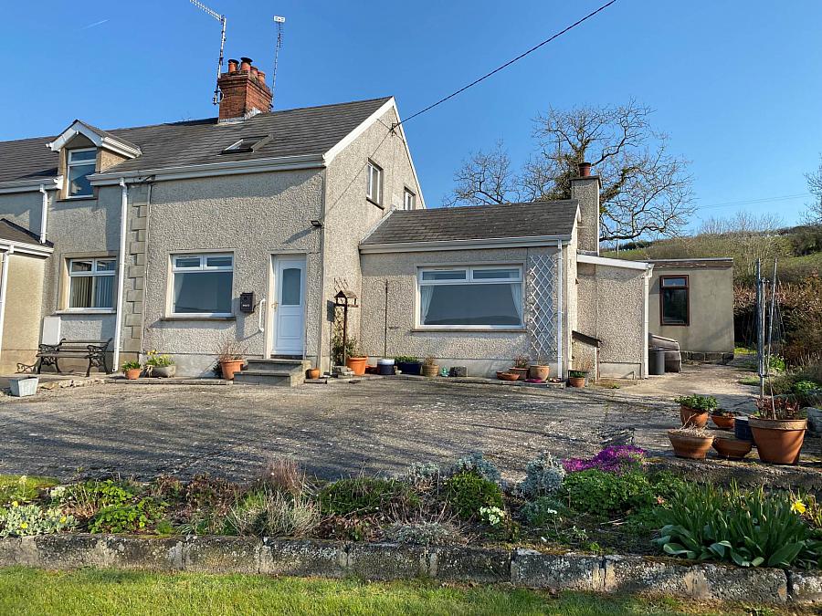 14 Downpatrick Road, Ballynahinch, BT24 8SH