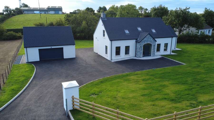 124C Carsonstown Road, Saintfield, BT24 7JN