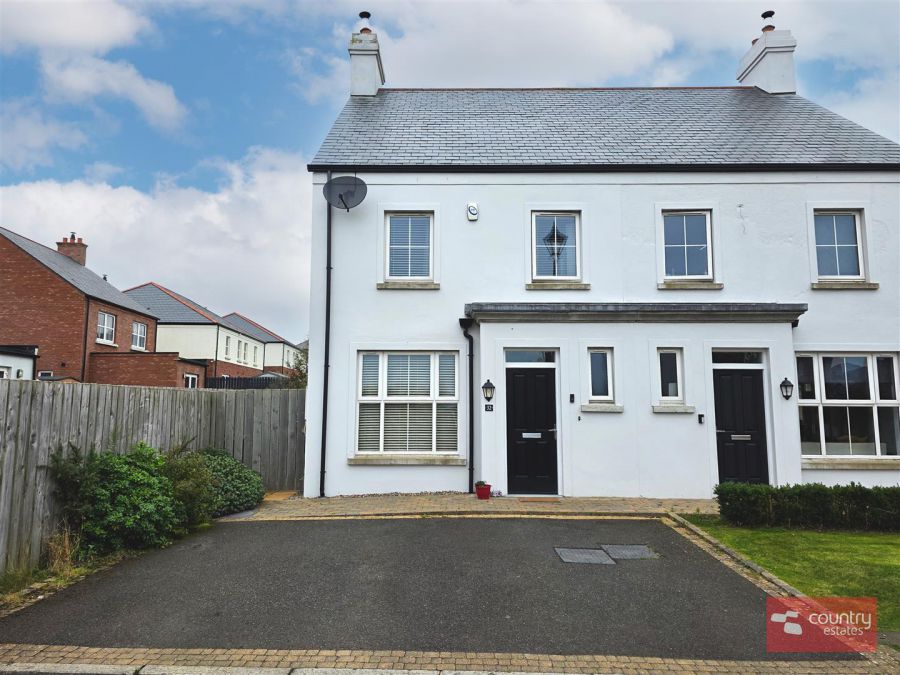 32 Hartley Hall Green, Greenisland, Carrickfergus, BT38 8FU