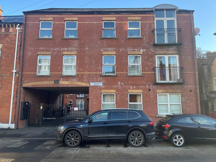 Apt 3 Pakenham Mews, belfast, BT7 1XA