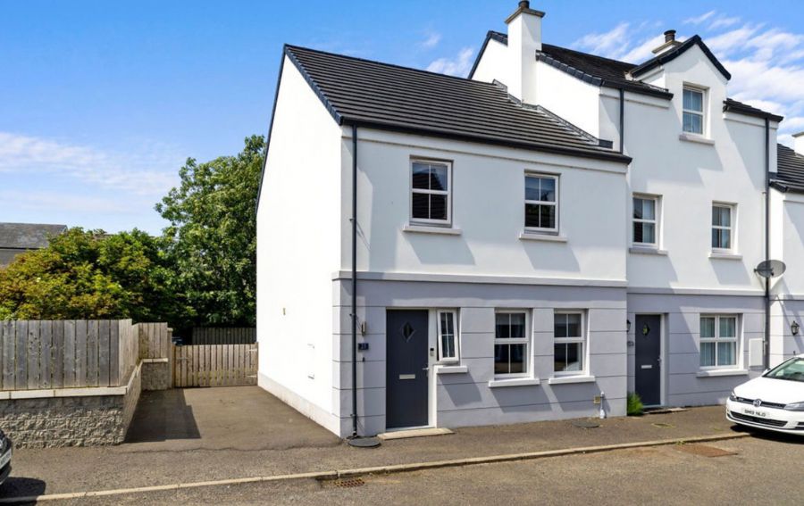 21 Crawfords Close, portglenone, ballymena, BT44 8FB