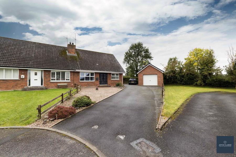 41 Forest Park, Markethill, BT60 1QS