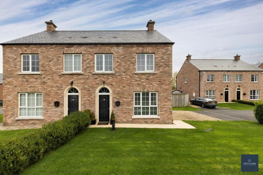 19 Lisnisky Crescent, Portadown, BT63 5FW