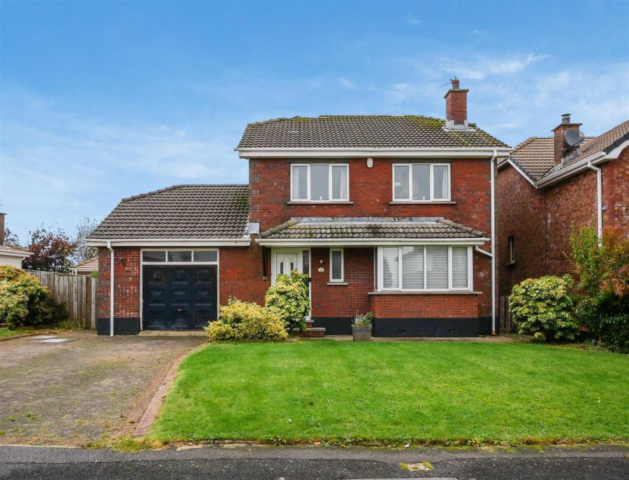 4 Baronscourt Lane, Saintfield Road, Carryduff, BT8 8RR