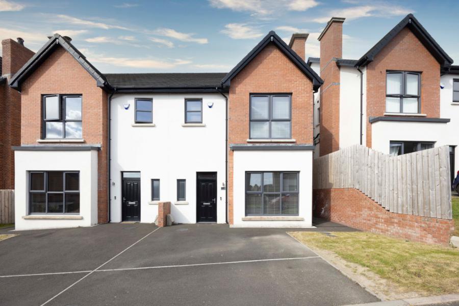 5 Brooke Hall Drive, belfast, county down, BT8 6XA