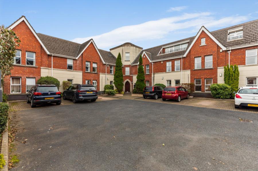 Apartment 12, 83 Lower Windsor Avenue, Belfast, County Antrim, BT9 7DX
