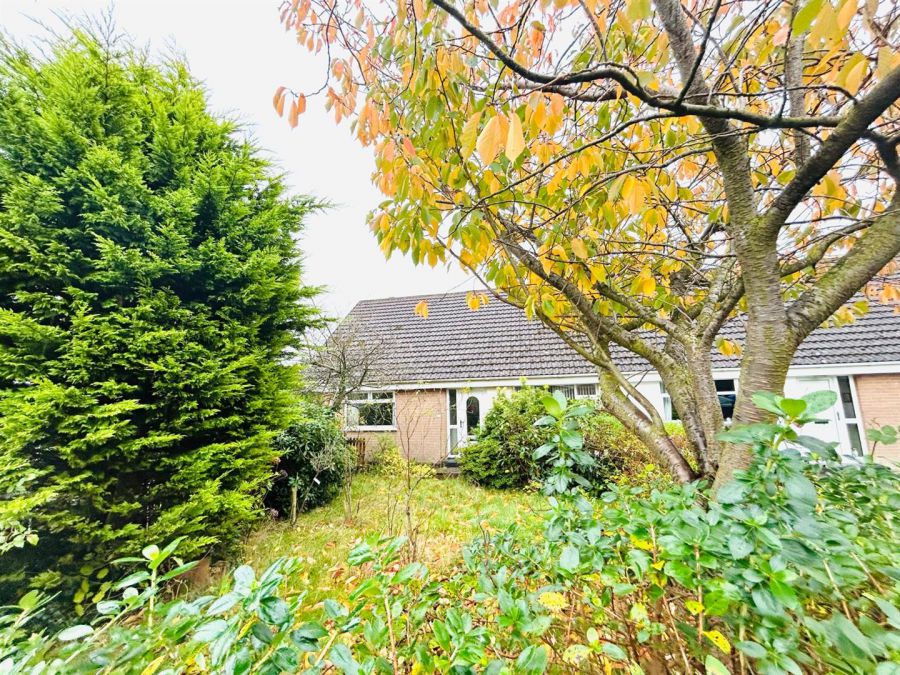 14 Cooleen Park, Culmore, Derry, BT48 8AQ