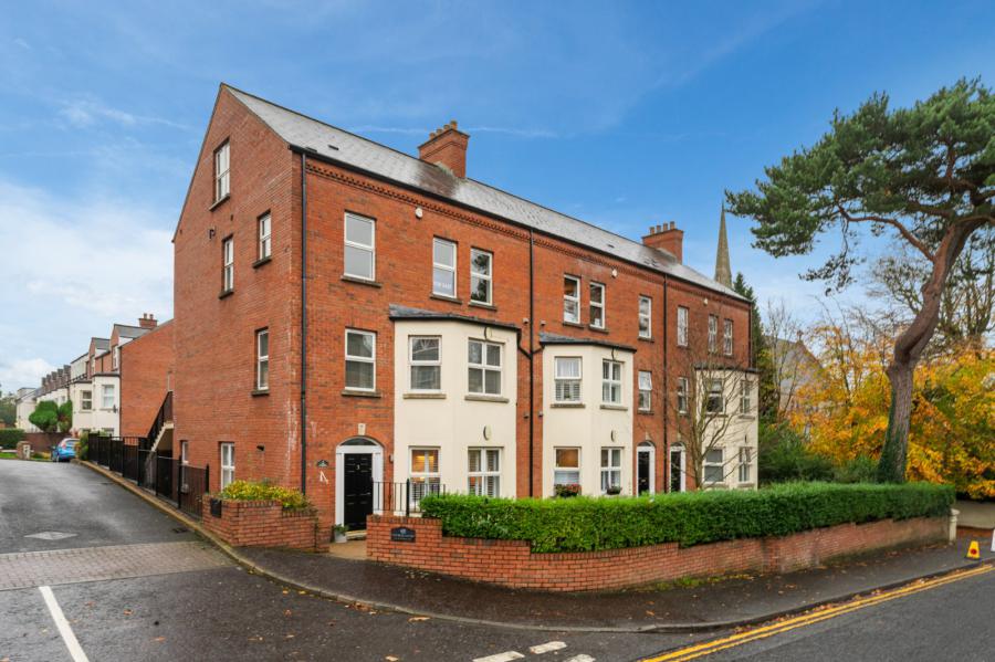 6 Church Court, Holywood, County Down, BT18 9FP