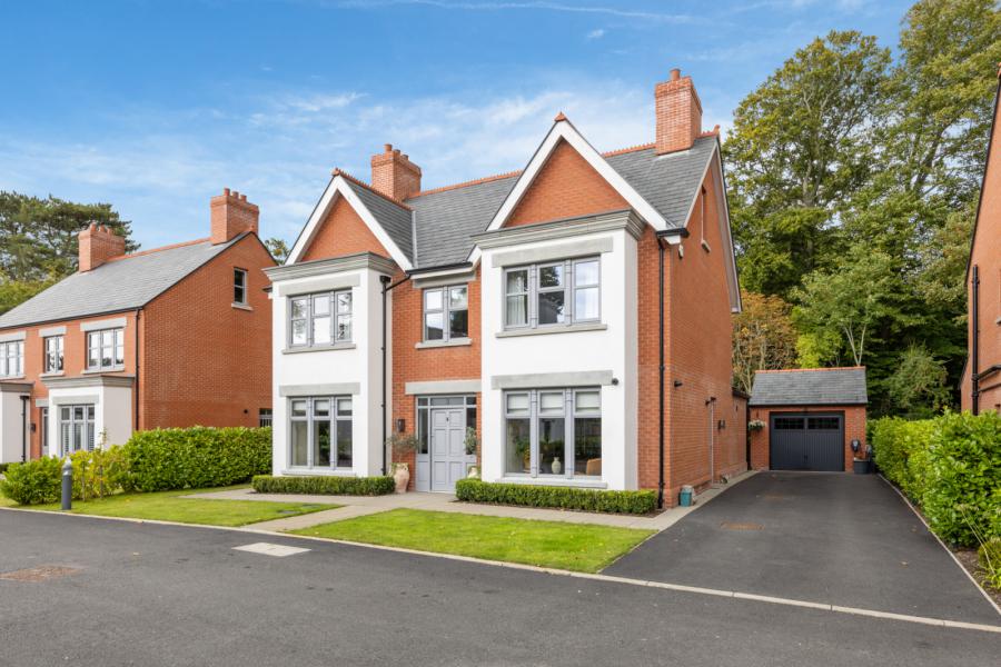 3 Martello Gate, Holywood, County Down, BT18 9GE
