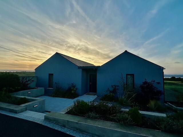 Woodridge, 14 Browns Brae, Holywood, County Down, BT18 0LE