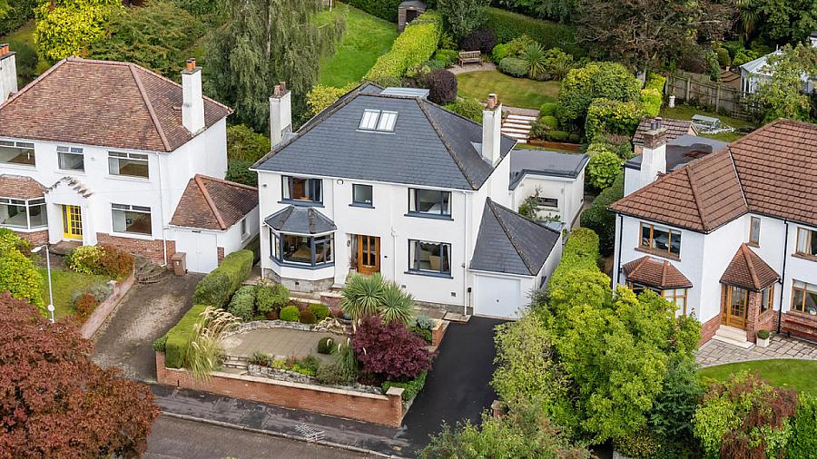 16 Cleaver Park, Belfast, BT9 5HX