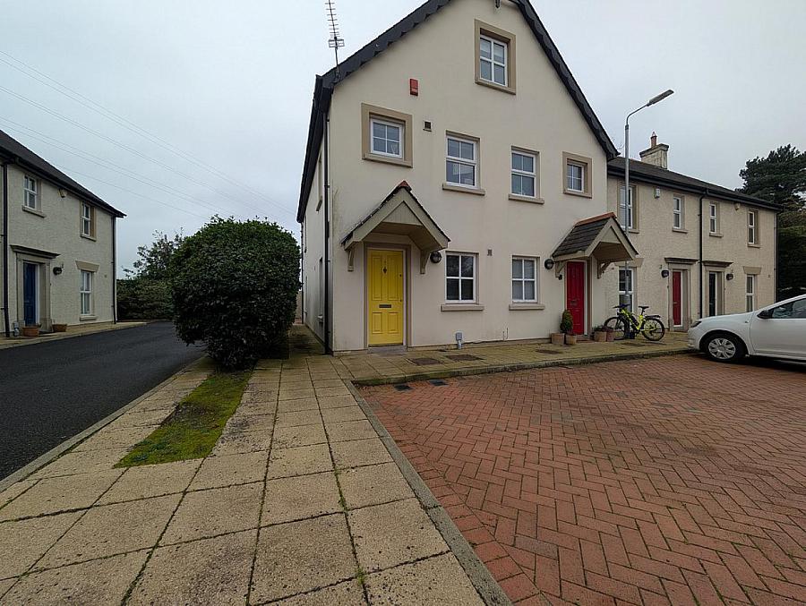 7 Drumbeg Cottages, Dunmurry, Belfast, BT17 9LY