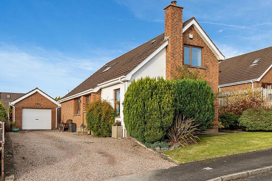 4 Grange Heights, Saintfield, Ballynahinch, BT24 7NN